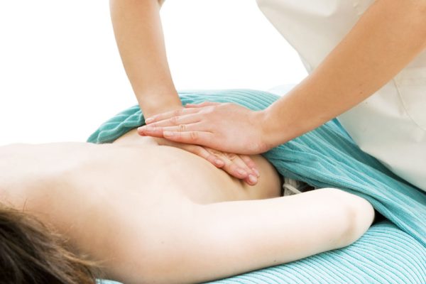 Massage Tại Nhà Cho Người Đau Lưng