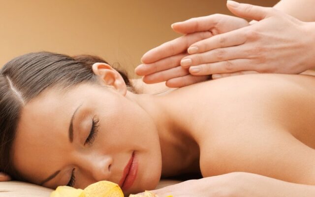 Massage Thụy Điển Tại Nhà